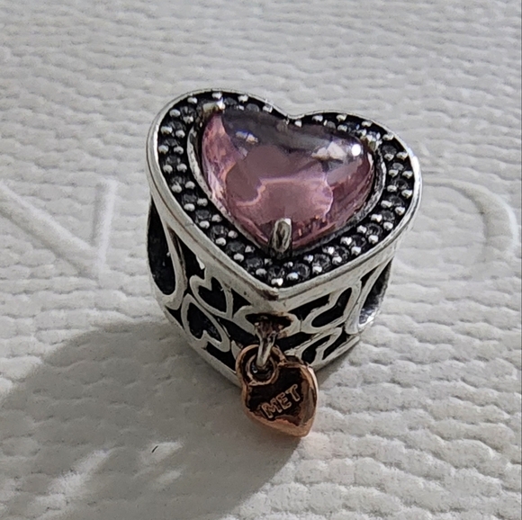Pandora Two-tone Openwork Mom & Heart Charm - Picture 3 of 9